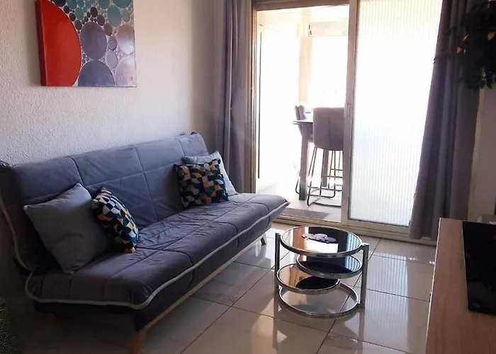 Apartmán 2 Pieces Avec Terrasse -calme-sans Vis A Vis-garage-centre De Cannes